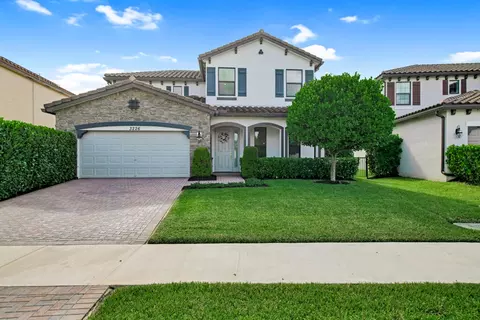 3226 Klays Ct, Royal Palm Beach, FL 33411