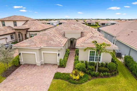 9045 SW Roccia Way, Port Saint Lucie, FL 34987
