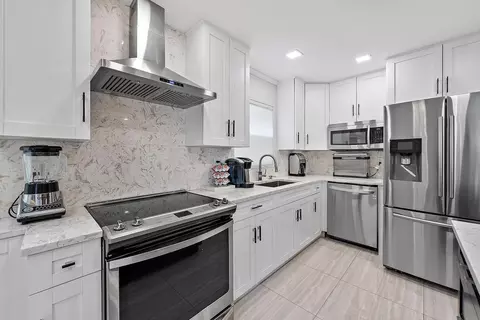 Undisclosed, Delray Beach, FL 33446