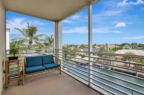 105 Paradise Harbour #412, North Palm Beach, FL 33408
