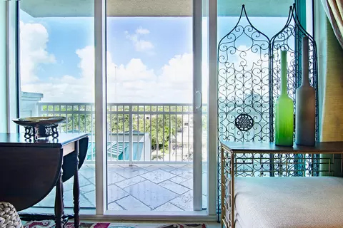 450 N Federal Hwy #501, Boynton Beach, FL 33435