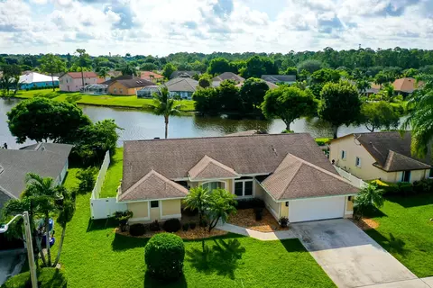143 Waterway Rd, Royal Palm Beach, FL 33411