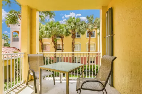11019 Legacy Ln #203, Palm Beach Gardens, FL 33410