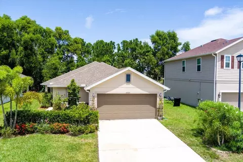 5725 NW Pine Trail Cir, Port Saint Lucie, FL 34983