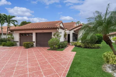 6410 Royal Manor Cir, Delray Beach, FL 33484