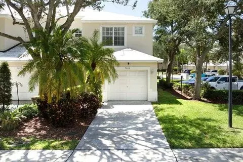 9086 Tremezzo Ln #9086, Boynton Beach, FL 33472
