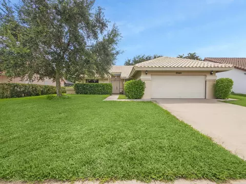 5560 Spring Lake Ter, Boynton Beach, FL 33437