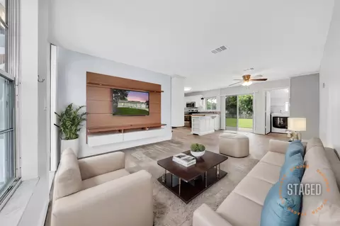 1731 SE Cascella Ct, Port Saint Lucie, FL 34952