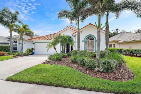 5058 SE Devenwood Way, Stuart, FL 34997