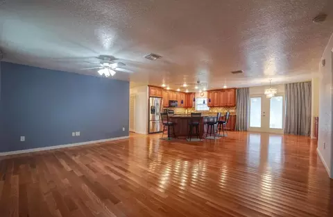 4239 Dale Rd, Palm Springs, FL 33406