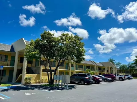 1830 W Meadows Cir #1830, Boynton Beach, FL 33436