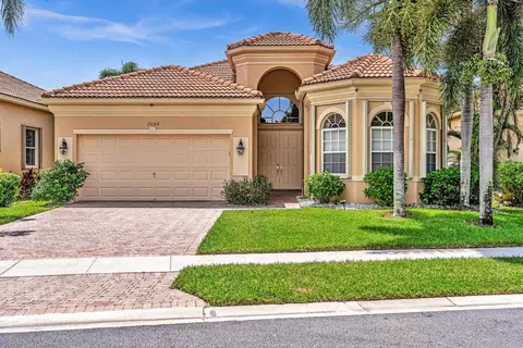 7048 Vivaldi Ln, Delray Beach, FL 33446