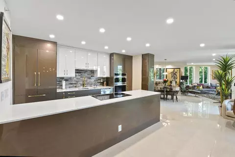 100 SE 5th Ave #306, Boca Raton, FL 33432
