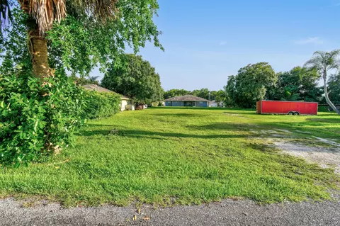 6919 Palm Garden St, Jupiter, FL 33458