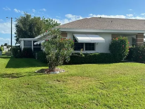 322 Colony Ln #A, Fort Pierce, FL 34982