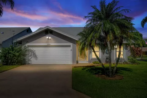 3898 Dafilee Cir, West Palm Beach, FL 33417