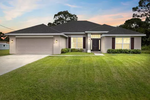 5513 Myrtle Dr, Fort Pierce, FL 34982