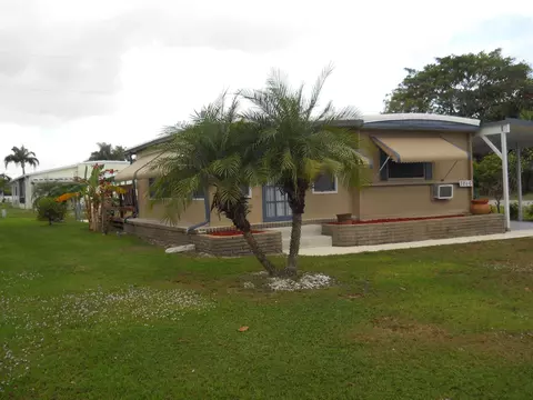 7806 SE Wren Ave, Hobe Sound, FL 33455