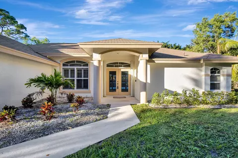 15593 63rd Pl N, The Acreage, FL 33470