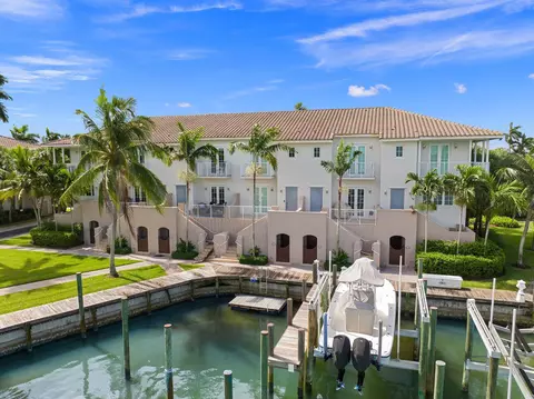 1568 Island Cove Rd, Fort Pierce, FL 34949