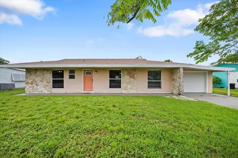 118 E Aldea St, Port Saint Lucie, FL 34952