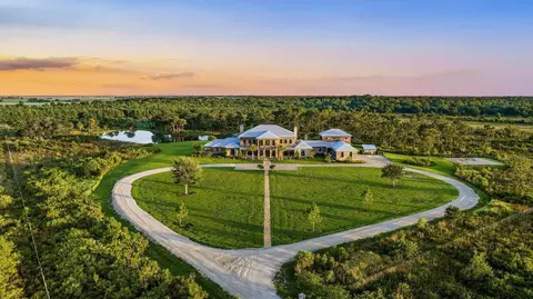 3160 NE 233rd Trl, Okeechobee, FL 34972
