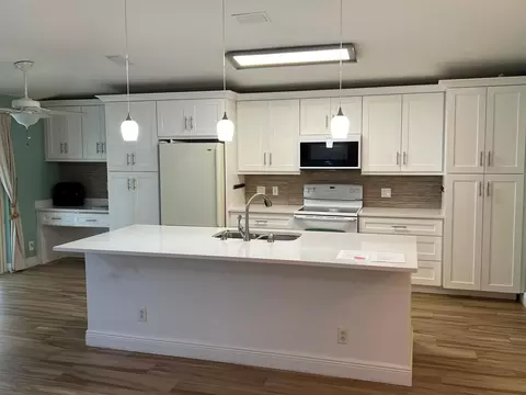 1124 W 13th Sq, Vero Beach, FL 32960