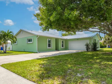 595 24th Ave, Vero Beach, FL 32962