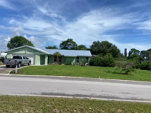 1301 SE Mohave St, Port Saint Lucie, FL 34952