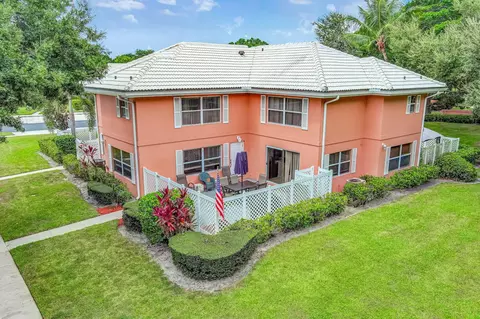 1910 Hartford Ct, West Palm Beach, FL 33409