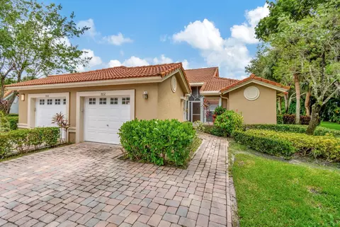 7832 Majestic Palm Dr #B, Boynton Beach, FL 33437