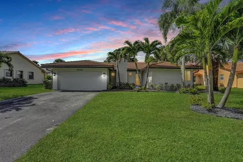 10758 NW 8th Ct, Coral Springs, FL 33071