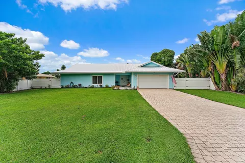 81 Fairview E, Tequesta, FL 33469