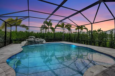 10179 SW Corvus Ln, Port Saint Lucie, FL 34987