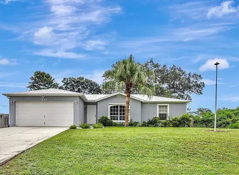 1631 SW Norman Ln, Port Saint Lucie, FL 34984