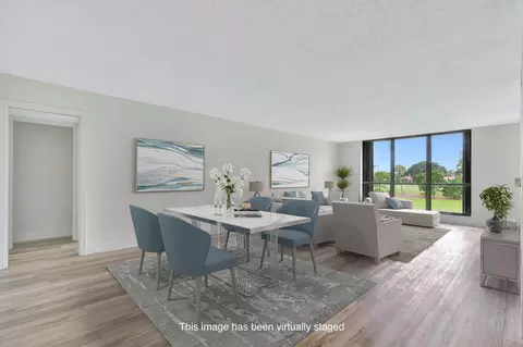 5350 Woodland Lakes Dr #208, Palm Beach Gardens, FL 33418