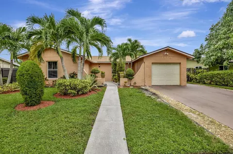 7770 NW 44th Ct, Lauderhill, FL 33351