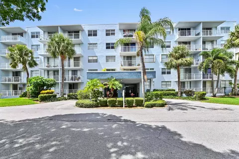 500 Executive Ctr #5I, West Palm Beach, FL 33401