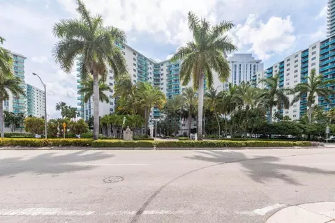 3901 S Ocean Dr #14C, Hollywood, FL 33019