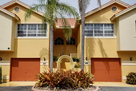 2121 S Ocean Blvd #804, Pompano Beach, FL 33062