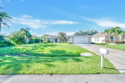 1202 SE Mcfarlane Ave, Port St Lucie, FL 34952