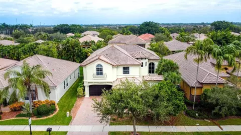 7466 NW 115th Ter, Parkland, FL 33076