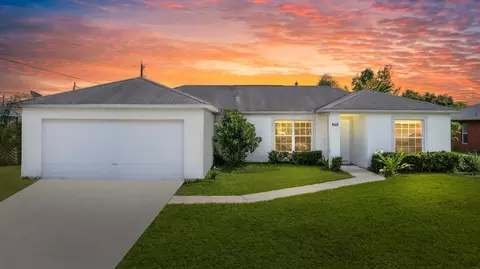 868 SW Trouville Ave, Port Saint Lucie, FL 34953