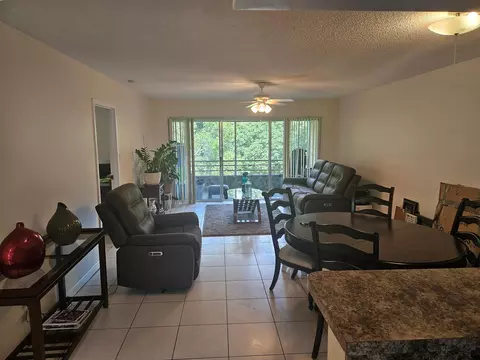 8351 Sands Point Boulevard 308a Blvd, Tamarac, FL 33321