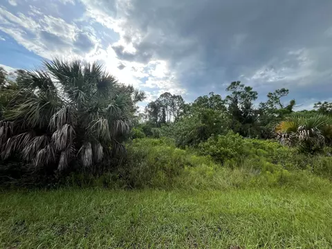 0 English Cir, North Port, FL 34288