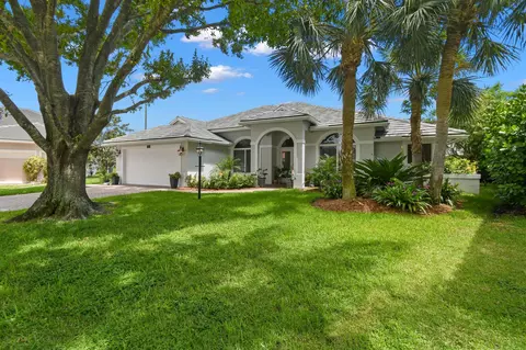 274 Crane Pt N, Jupiter, FL 33458