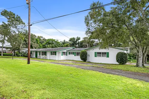 4050 Greenwood Dr, Fort Pierce, FL 34982