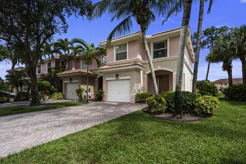 2502 Seminole Palms Dr, Greenacres, FL 33463