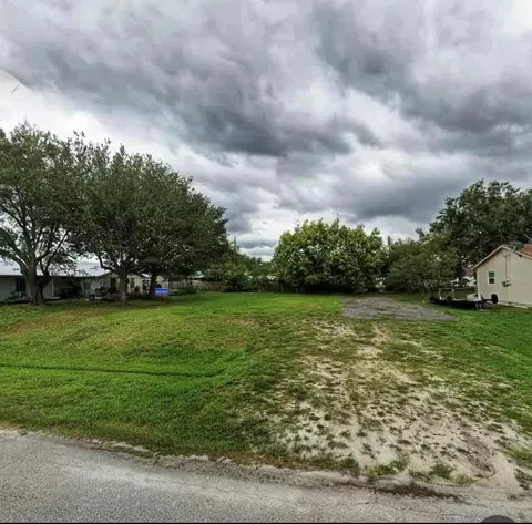 508 NW Avon Ave, Port St Lucie, FL 34983