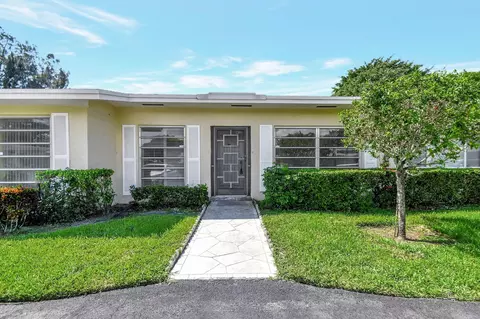 13740 Via Flora #B, Delray Beach, FL 33484